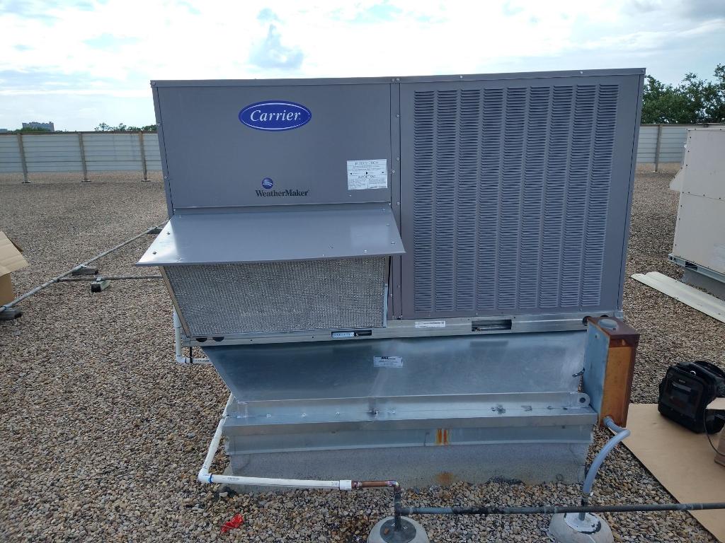 Theatre and laboratory air conditioning